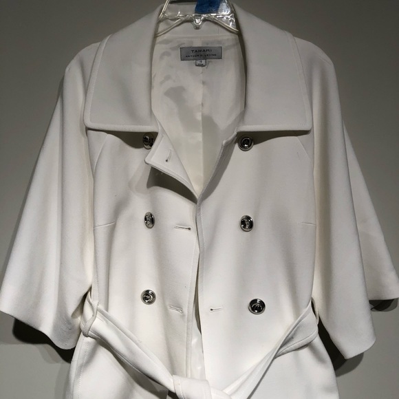 Tahari Jackets & Blazers - Tahari Cream Open Front 3/4 Sleeve Linen Jacket